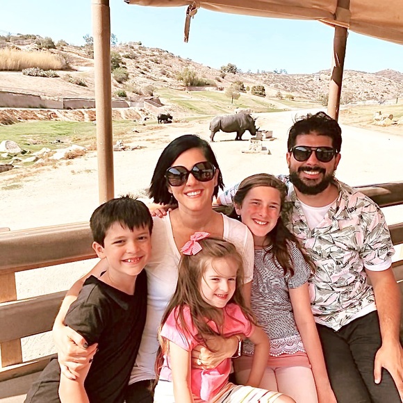 Meet your Posher, Diana - Picture 1 of 1